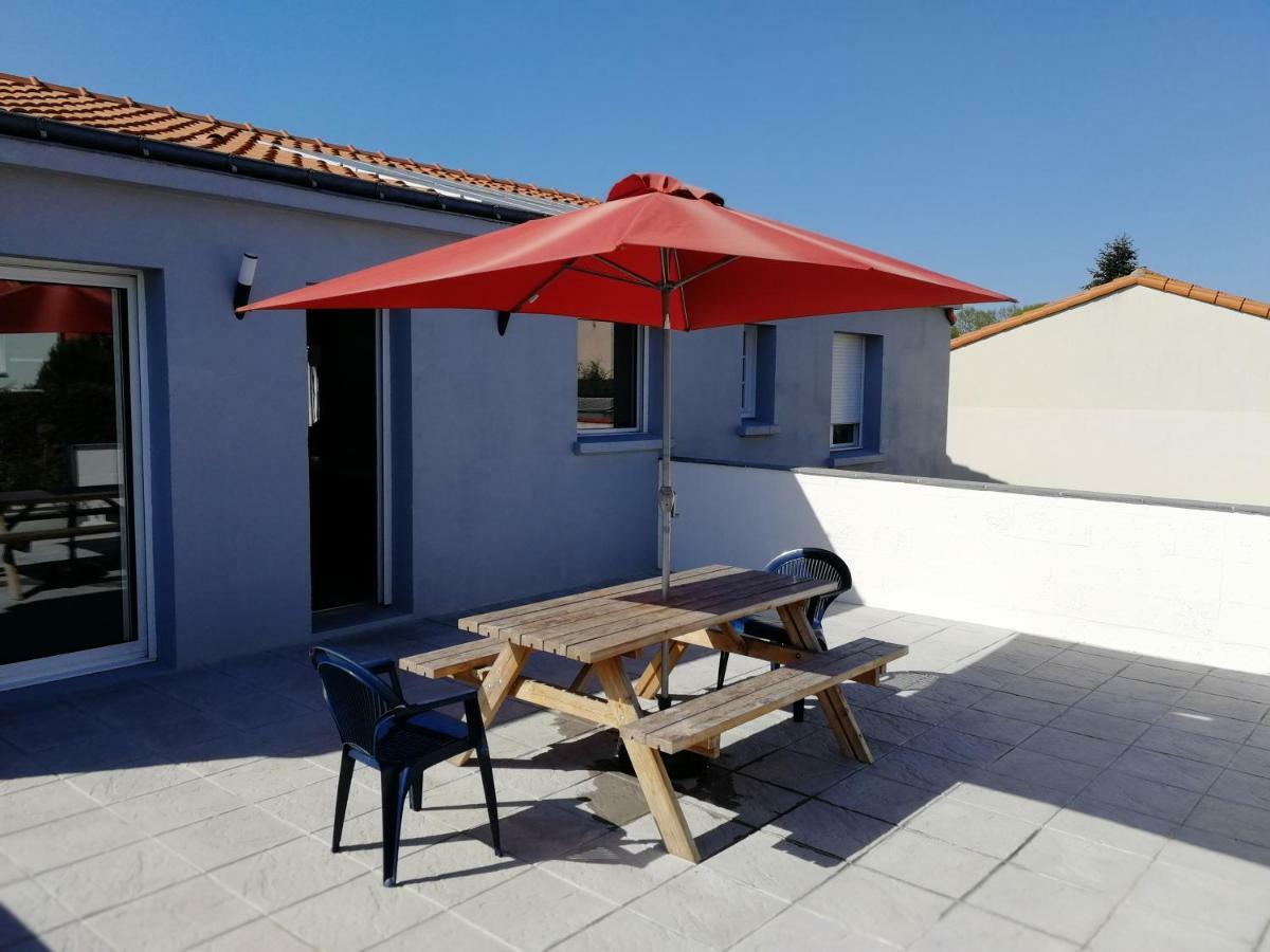 Maison Lumineuse Villa Les Herbiers Exteriör bild